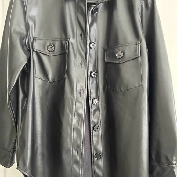 Time And Tru Ladies Black Faux Leather Jacket Style Shirt Button - Picture 3 of 6